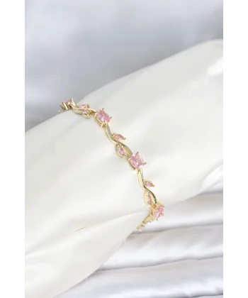 Pirinç Gold Renk Pembe Zirkon Taşlı Çiçek Model Kadın Bileklik