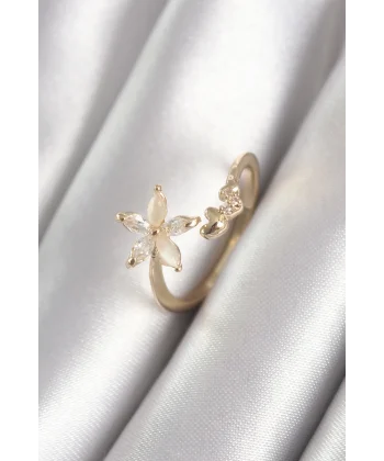 Pirinç Gold Renk Zirkon Taşlı Çiçek Model Kalp Detay Kadın Yüzük