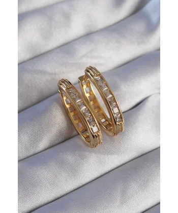 Pirinç Gold Renk Zirkon Taşlı Oval Model Küpe