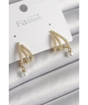 Pirinç Gold Renk Zirkon Taşlı Pençe Model İnci Detay Kadın Küpe