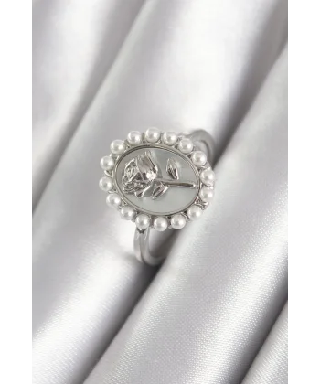 Pirinç Gümüş Renk Portre Gül Model İnci Detay Kadın Yüzük