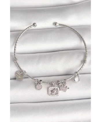 Pirinç Gümüş Renk Sallantı Zirkon Taşlı Ayıcık Figür Taç Detay Charm Kadın Bileklik