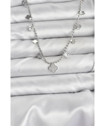 Pirinç Gümüş Renk Yonca Model Kadın Kolye