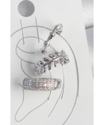 Pirinç Gümüş Renk Zirkon Taşlı 3Lü Model Yaprak Figür Kadın Kıkırdak Küpe