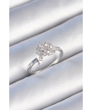 Pirinç Gümüş Renk Zirkon Taşlı Kadın Yüzük