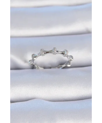 Pirinç Gümüş Renk Zirkon Taşlı Kadın Yüzük