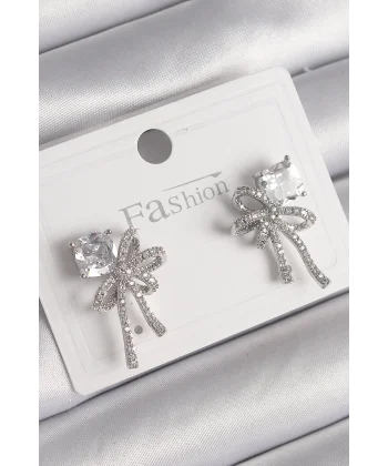 Pirinç Gümüş Renk Zirkon Taşlı Kurdele Model Kadın Küpe