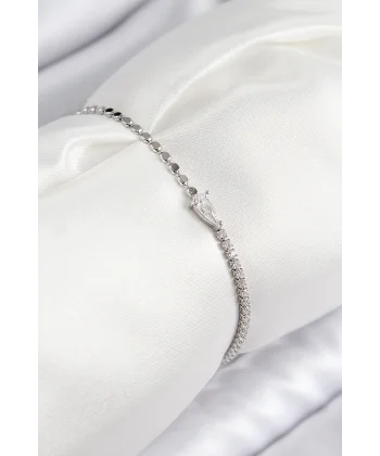 Pirinç Zirkon Taşlı Damla Model Ezme Zincir Gümüş Renk Kadın Bileklik