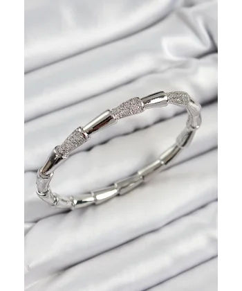 Pirinç Zirkon Taşlı Kemik Model Gümüş Renk Vip Kadın Bileklik