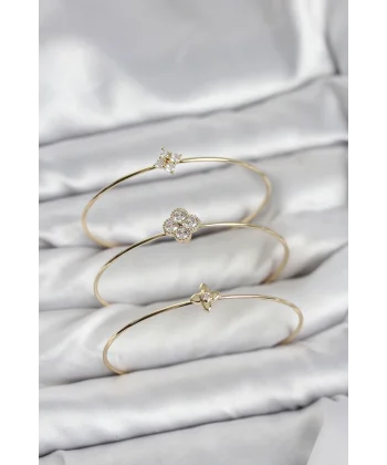 Zirkon Taşlı Gold Renk Yonca Tasarım 3lü Kadın Bileklik Kombini