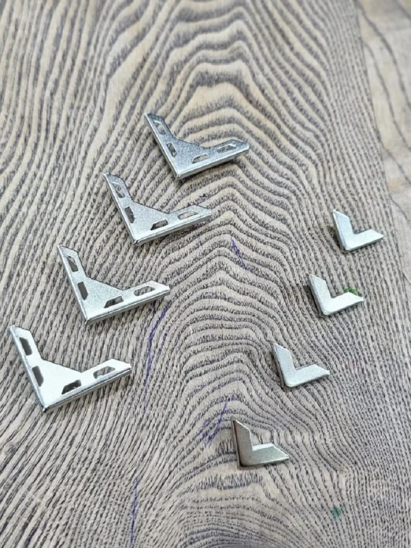 Nikel Köşebent (4lü)