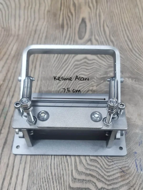 Deri İnceltme (Yarma) Makinası