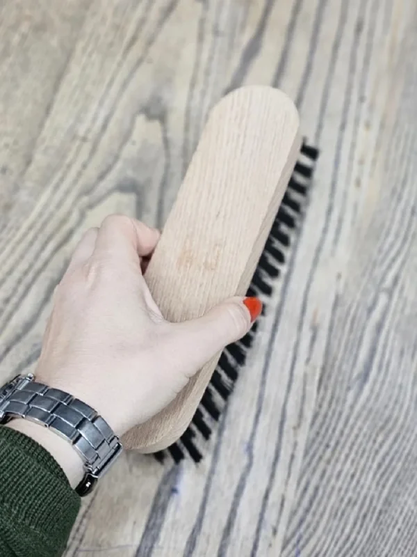 Deri Yüzey Temizleme Fırçası