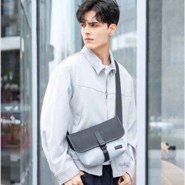 Mark Ryden MR271_01 Voyageur Omuz Çantası Mavi