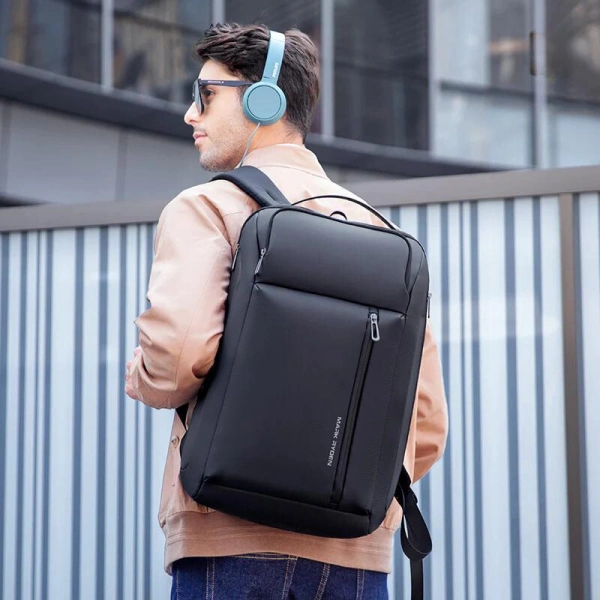 Mark Ryden Scalable Çok Bölmeli Laptop Sırt Çantası Şarj Kiti G1_MR9808_00 46x18x31 CM