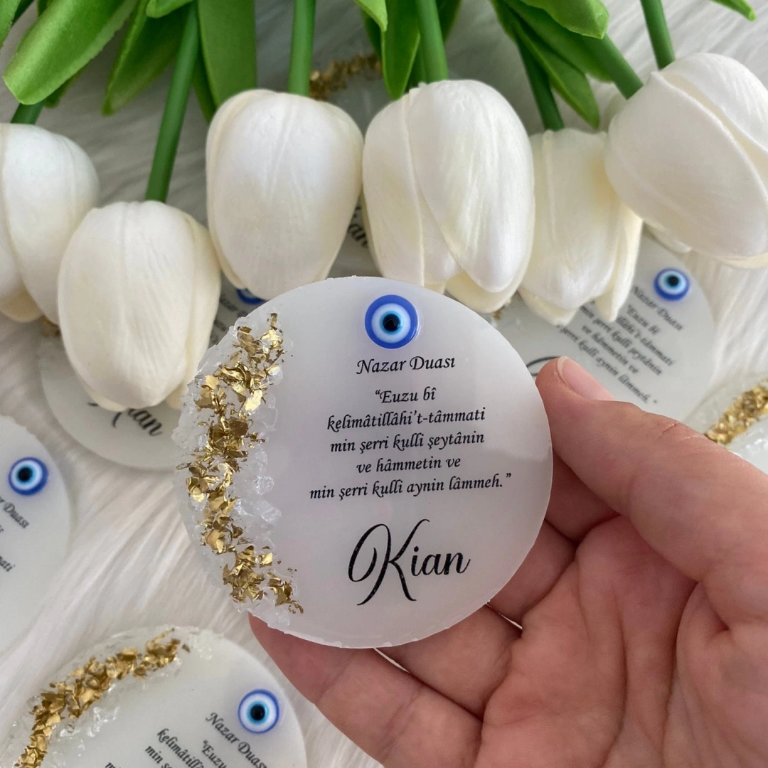 Kişiye Özel Taşlı Epoksi Magnet – 20 Adet Altın Renkli Yuvarlak Düğün ve Özel Gün Hediyesi