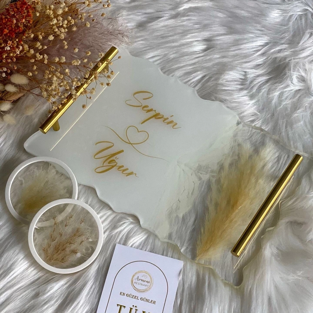 El Yapımı Çiçek Detaylı Beyaz Reçine Tepsi