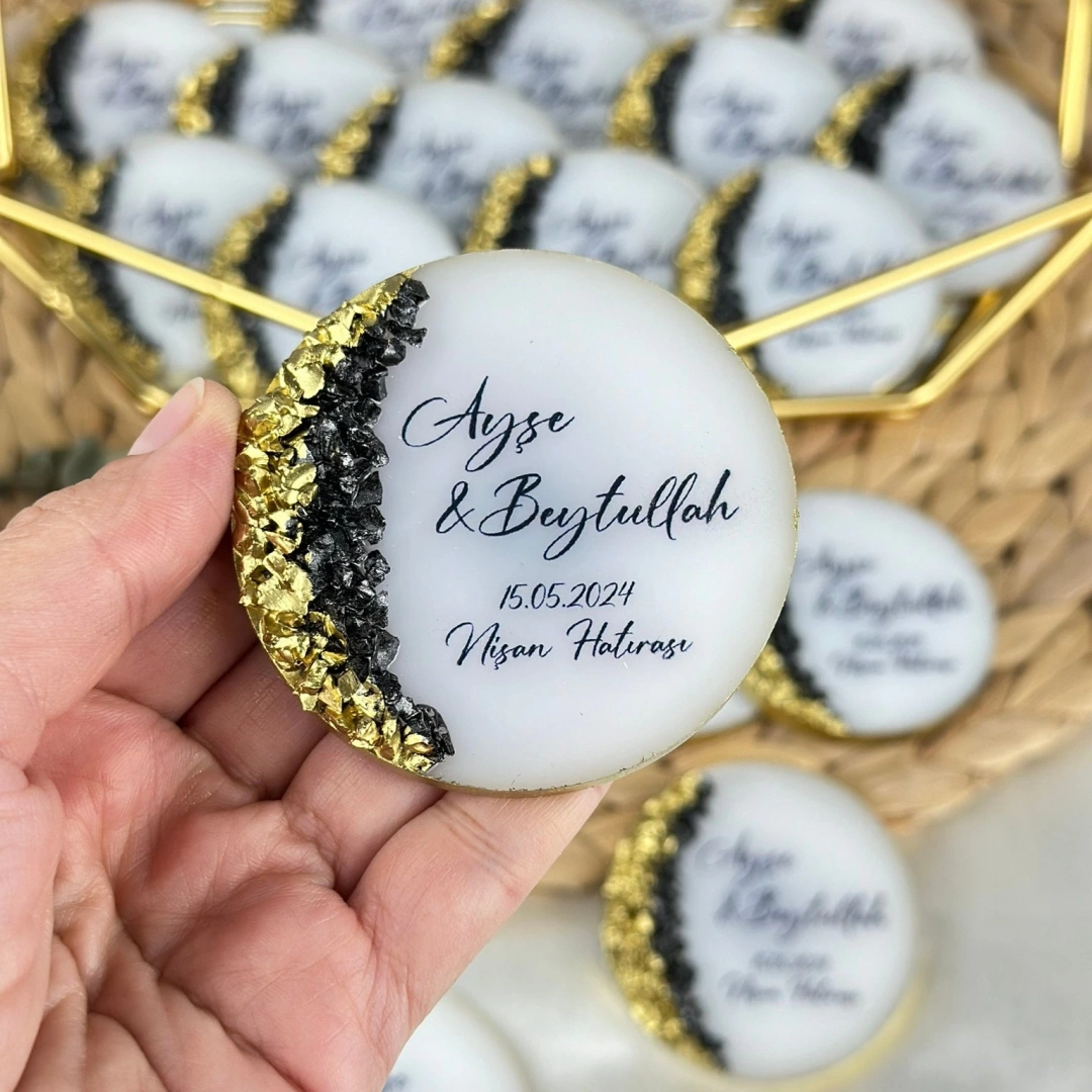 Kişiye Özel Taşlı Epoksi Magnet – 20 Adet Yuvarlak, El Yapımı ve Kalıcı UV Baskılı