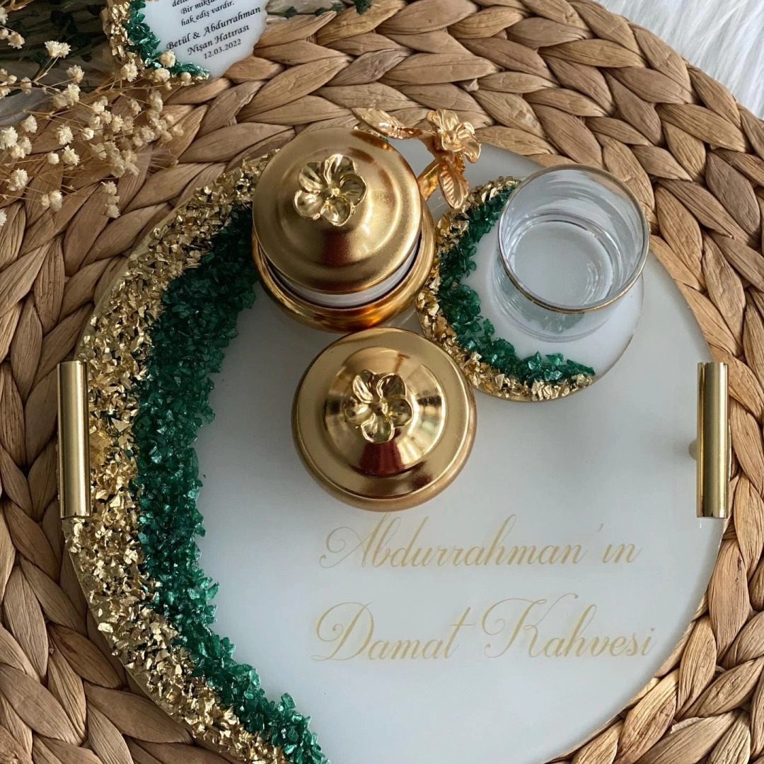 Kişiye Özel Düğün Tepsi Seti – Zarif ve Anlamlı Hatıra