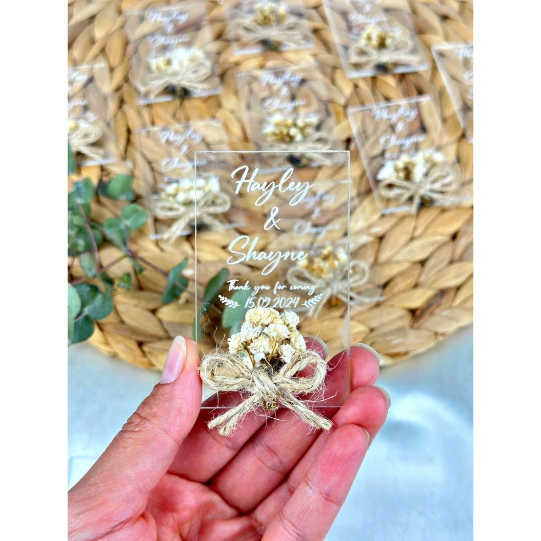 Şeffaf Pleksi Romantik Magnet 20 Adet – Kişiye Özel İsim Kazımalı Hediyelik