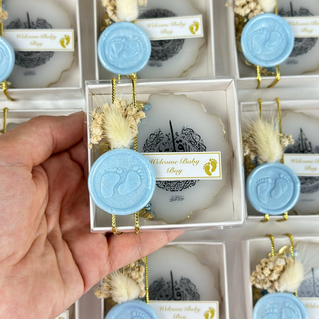 Kutulu Mühürlü Epoksi Anahtarlık Seti 20 Adet – Kişiye Özel Bebek ve Düğün Hediyesi