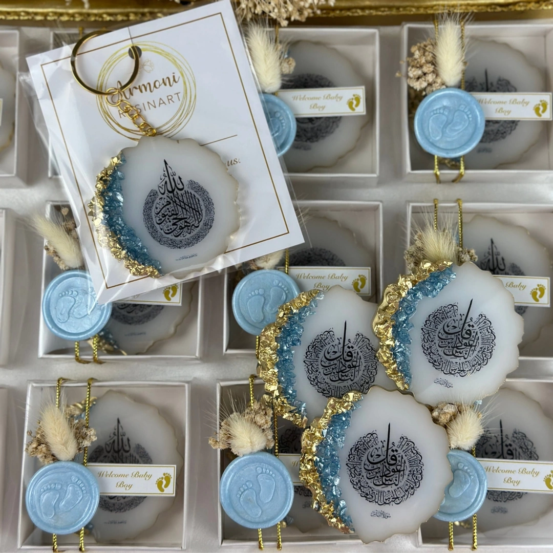 Kutulu Mühürlü Epoksi Anahtarlık Seti 20 Adet – Kişiye Özel Bebek ve Düğün Hediyesi