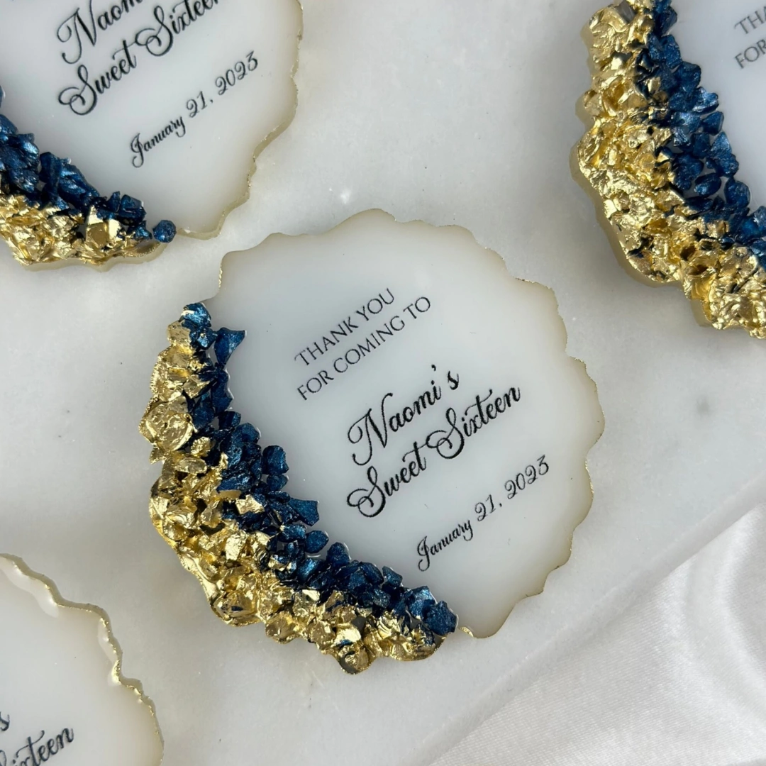 Kişiye Özel Kutulu Epoksi Taşlı Magnet Seti – 20 Adet Zarif ve Kalıcı Hediye