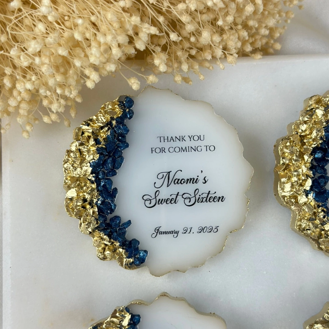 Kişiye Özel Kutulu Epoksi Taşlı Magnet Seti – 20 Adet Zarif ve Kalıcı Hediye