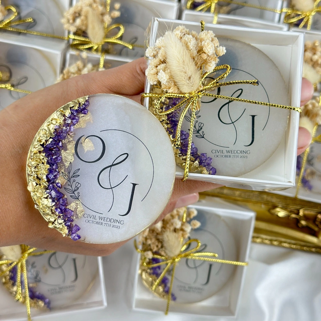 Kişiselleştirilmiş Kutulu Epoksi Magnet Seti – 20 Adet Şık Düğün Hediyesi