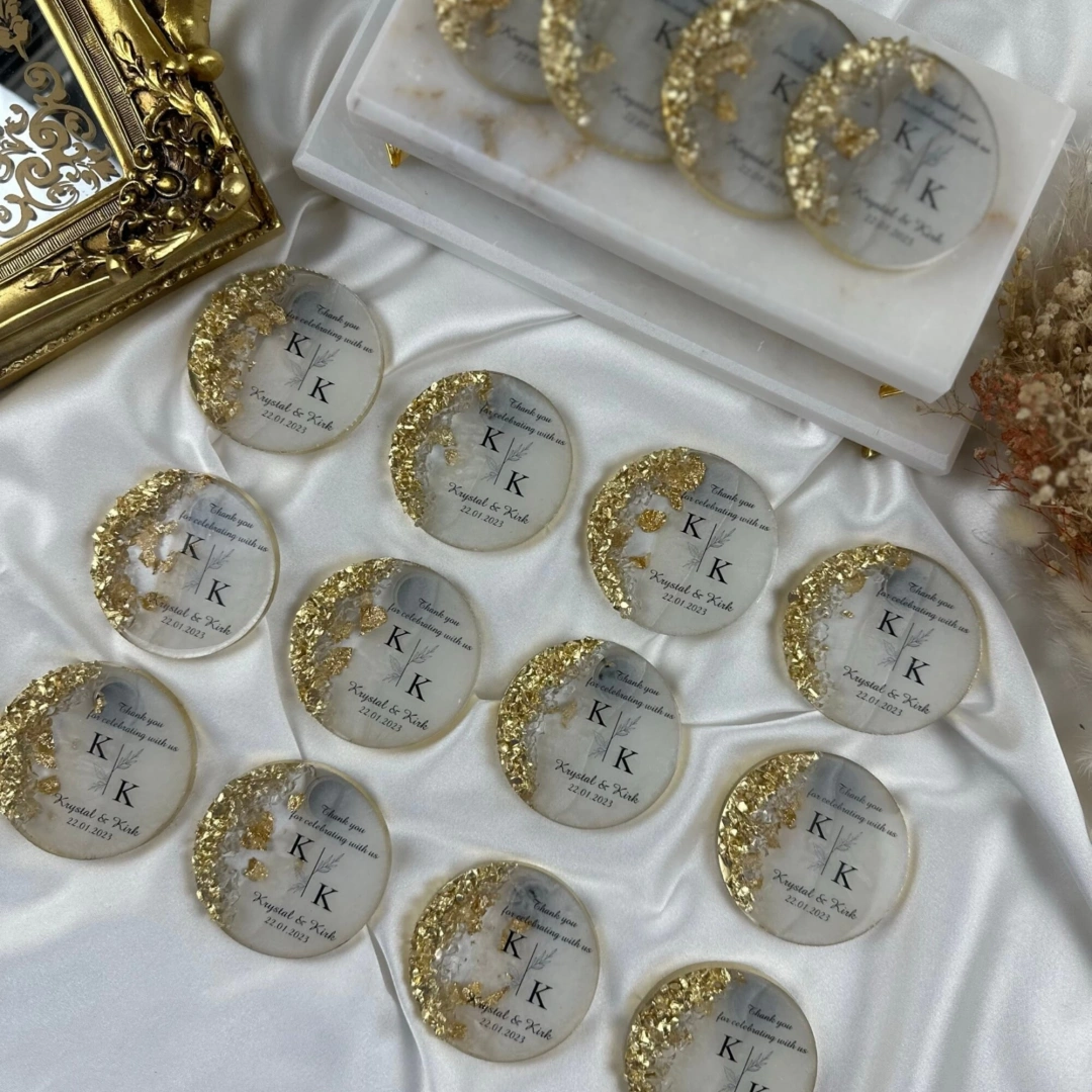 Zarif Taşlı Kişiye Özel Epoksi Magnet Seti – 20 Adet