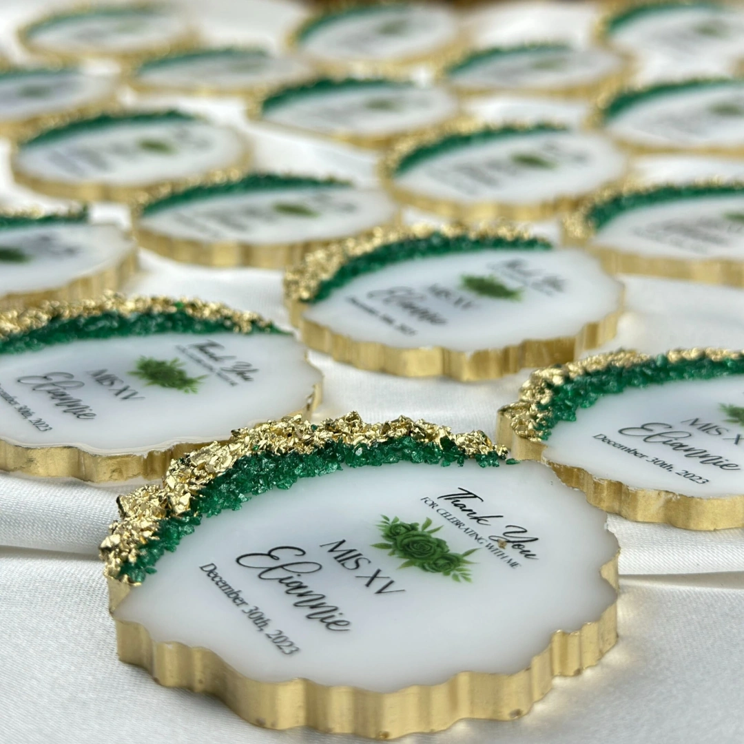 Kişiselleştirilmiş Taşlı Epoksi Magnet Seti – 20 Adet Zarif Hediyelik