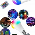 Ayarlanabilir Parlaklık RGB Led Ampul Beyaz Lamba Ve Renkli Ampul