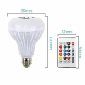 Bluetooth Hoparlör Akıllı Rgb Led Işık Renk Değiştirme Ses Bombası Ampül Görünümlü