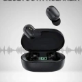 Bluetooth Kulaklık Dijital Göstergeli Yüksek Ses Kaliteli Uzun Pil Ömrü