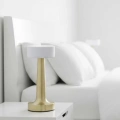 HERŞEYTREND 3 Renk Ayarlı LED Masa Lambası Dimmerli Modern Tasarım