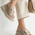 HERŞEYTREND Gwon Bej Cilt Dolgu Topuk Sandalet