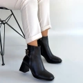 HERŞEYTREND Kanda Siyah Cilt Topuklu Bot