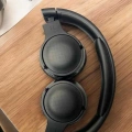 Kulak Üstü Kablosuz Bluetooth Kulaklık Gürültü Önleyici Ayarlanabilir