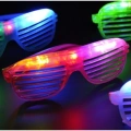 HERŞEYTREND Led Işıklı Renkli Panjur Gözlük 12 Adet