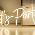 Lets Party Yazılı Neon Led