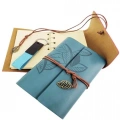 HERŞEYTREND  Ahşap Kutulu Mavi Deri Defter ve Anahtarlık Set