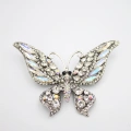 HERŞEYTREND Kelebek Broş - Gümüş