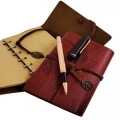 HERŞEYTREND Özel Ahşap Kutulu Kahve Deri Defter ve Bakır Roller Kalem Set