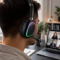RGB Işıklı Bluetooth Mikrofonlu Kulaklık Uzun Süreli Kullanım Type-C Şarjlı