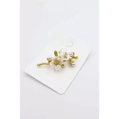 HERŞEYTREND Çiçek Dalı Broş - Beyaz