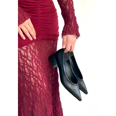 HERŞEYTREND Ferla Siyah Cilt Topuklu Ayakkabı