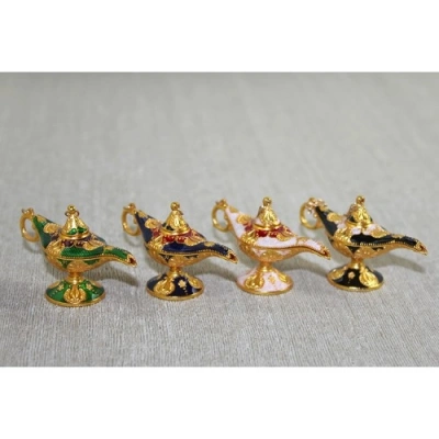 HERŞEYTREND Mineli Metal Alaaddin Lambası Model 7