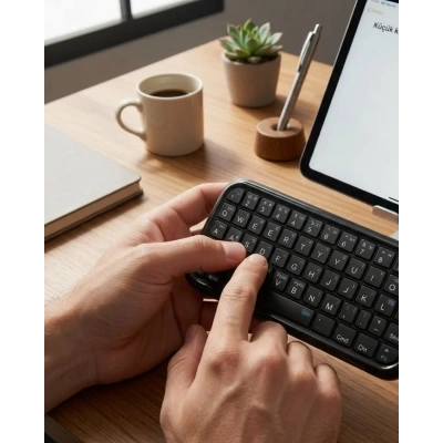 HERŞEYTREND Taşınabilir Mini Bluetooth Klavye Şarjlı Kablosuz Klavye