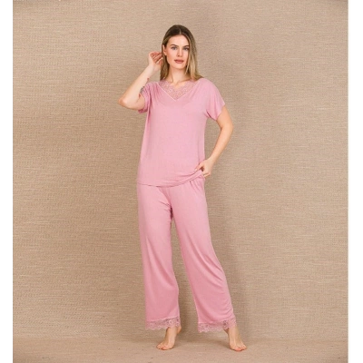 HERŞEYTREND  Viskon Şık Tasarım Dantel İşlemeli Pembe Kısa Kol Pijama Takımı