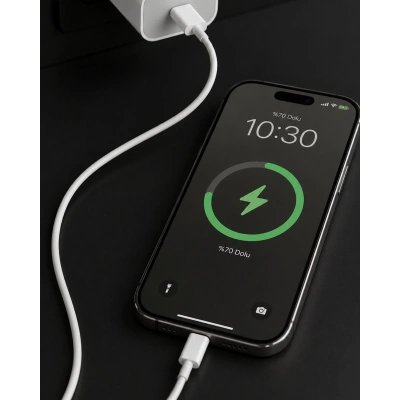 iPhone 13 12 11 XR XS X SE 2022 2020 20W Lightning Şarj Cihazı